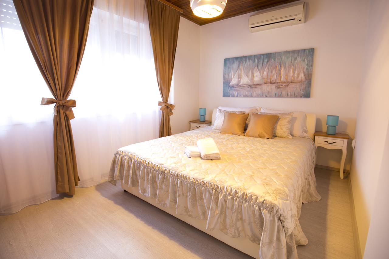 Corner Of Joy Apartment Vis Ngoại thất bức ảnh